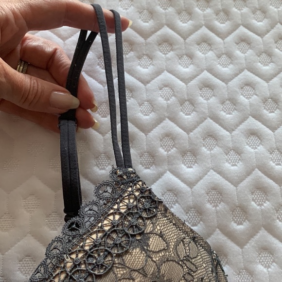 Victoria’s Secret Very Sexy Bra - 34C - Picture 7 of 7